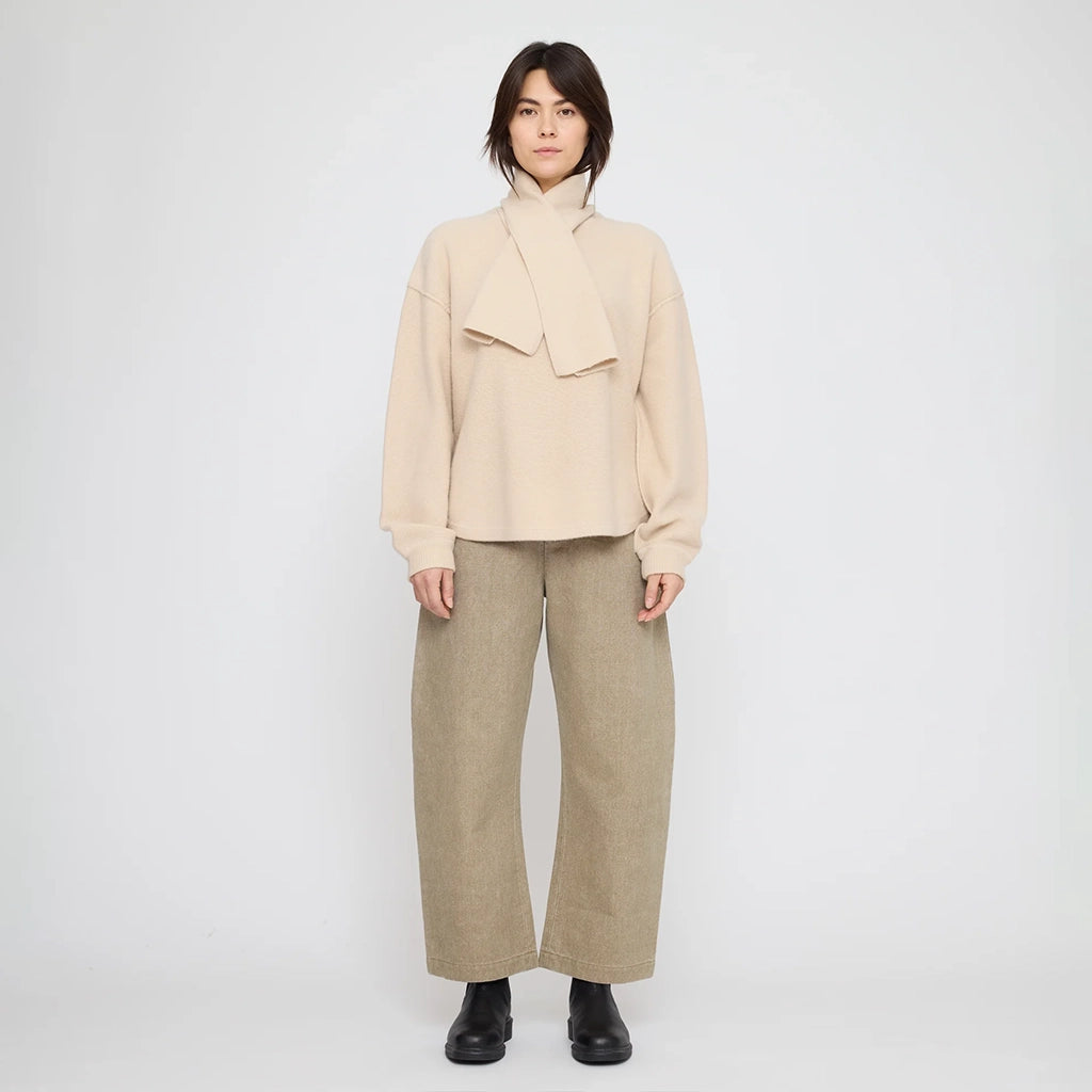 7115 By Szeki Unisex Cross Scarf Off-White