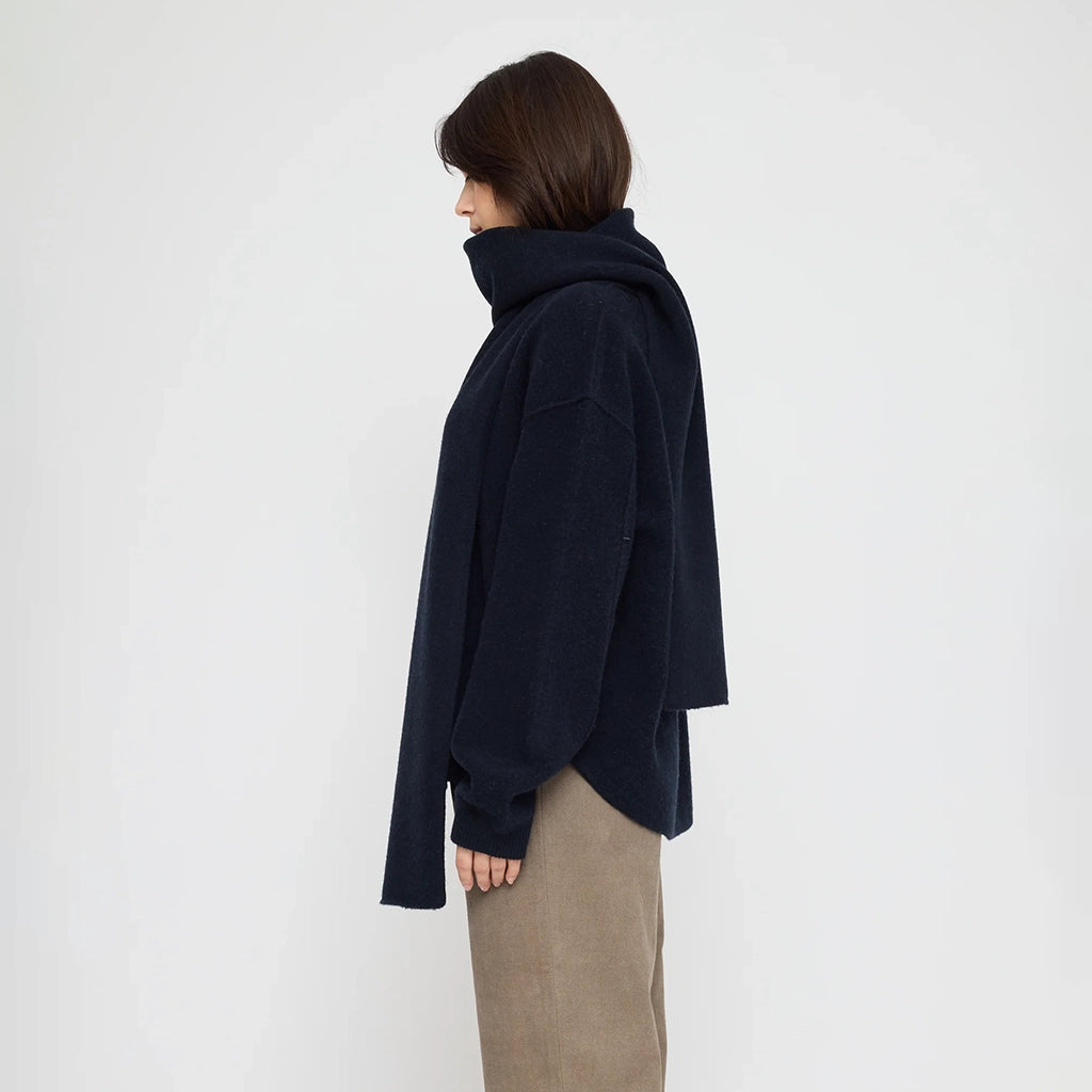 7115 By Szeki Unisex Long Wool Scarf Navy Blue
