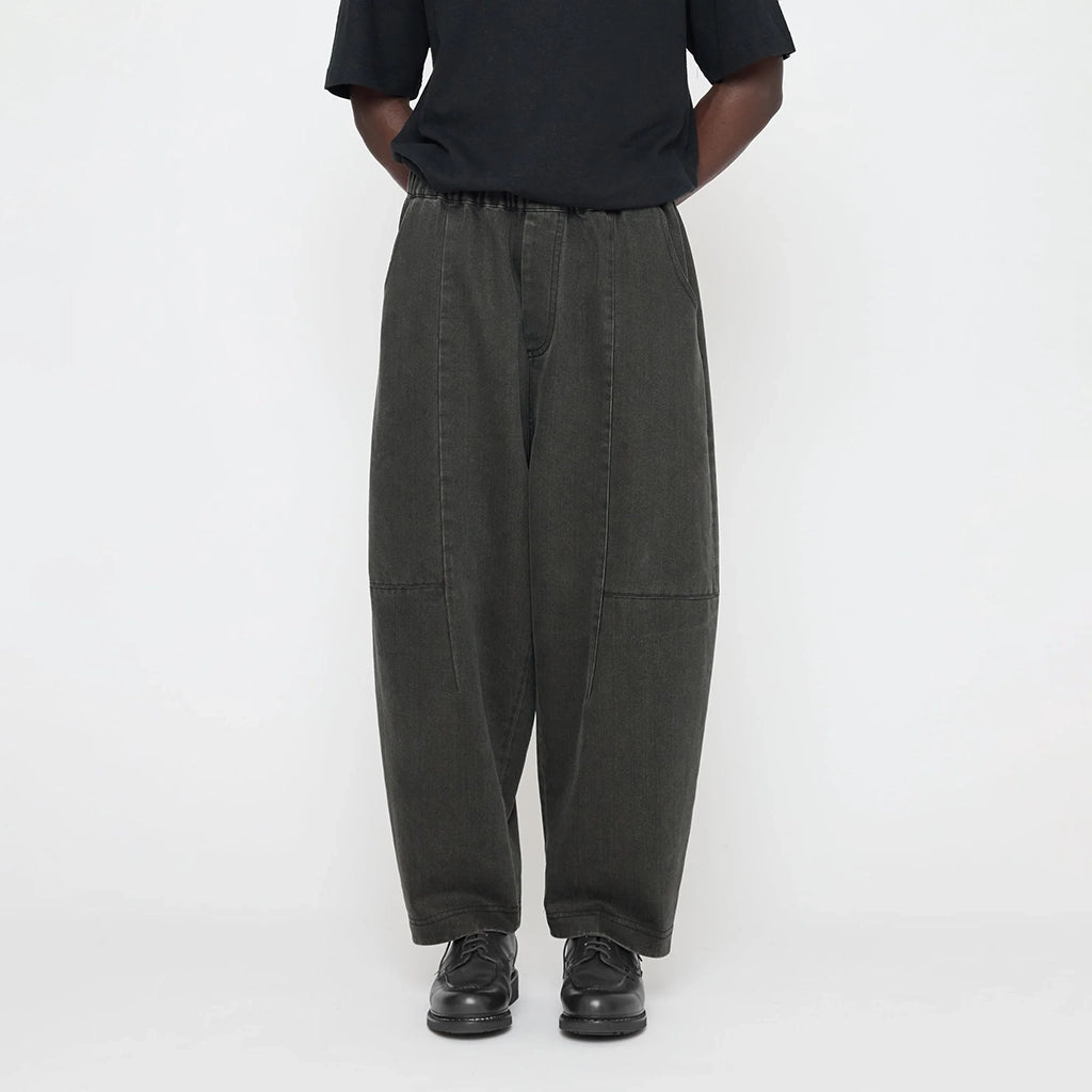7115 By Szeki Unisex Elastic Panel Barrel Pants Washed Black