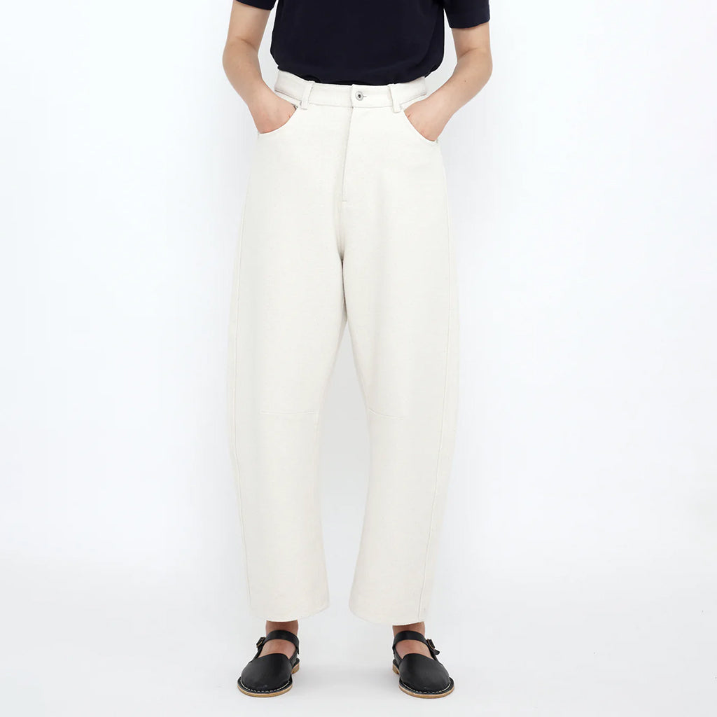 7115 By Szeki Unisex Relaxed Curve Legged Pants Off-White