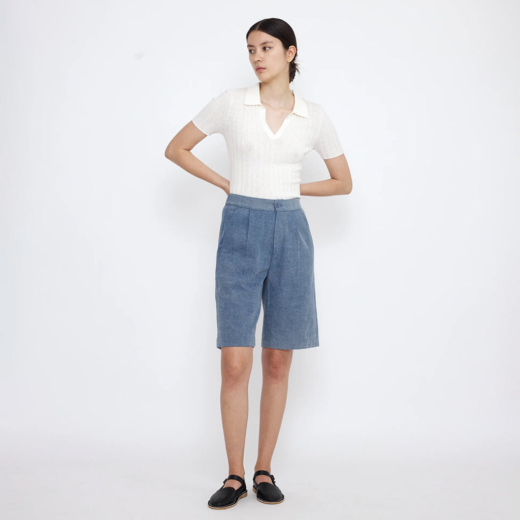 7115 By Szeki Woman Collared V-neck Fine Knit T-shirt White