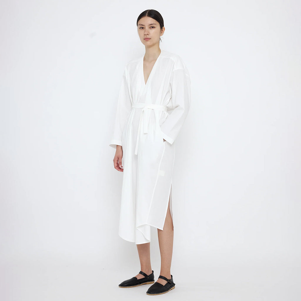 7115 By Szeki Woman V-Neck Cocoon Midi Dress Off-White