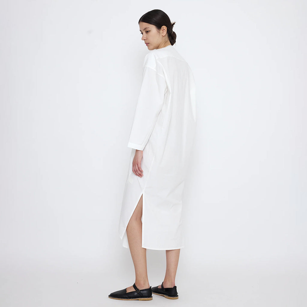 7115 By Szeki Woman V-Neck Cocoon Midi Dress Off-White