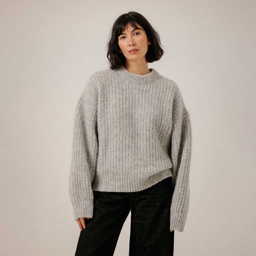 Bare Knitwear Woman Lofty Alpaca Crewneck Sweater Light Grey