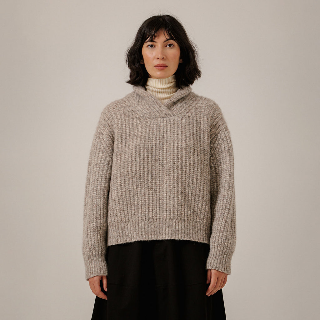 Bare Knitwear Trunk Show Woman Oversized Shawl Pullover Sweater Marble Grey