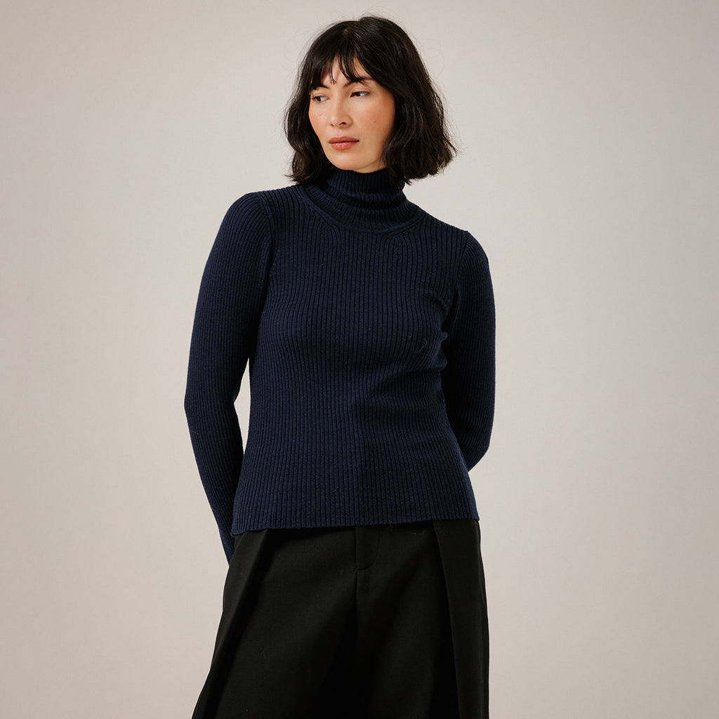 Bare Knitwear Trunk Show Woman Fine Merino Turtleneck Sweater Navy Blue