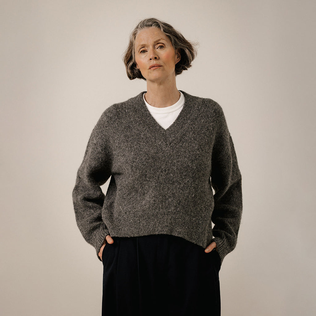 Bare Knitwear Trunk Show Woman Boxy Alpaca V-Neck Sweater Charcoal Grey