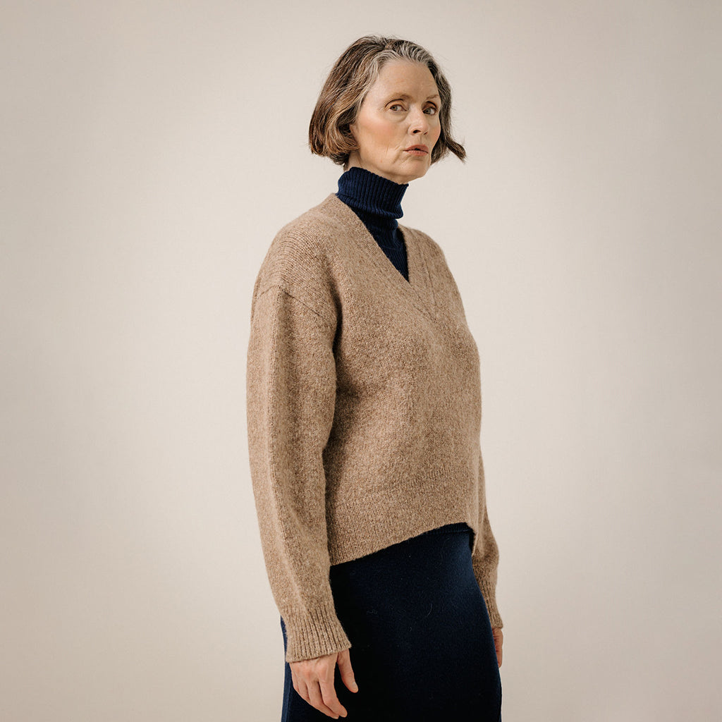 Bare Knitwear Trunk Show Woman Boxy Alpaca V-Neck Sweater Dark Fawn Brown