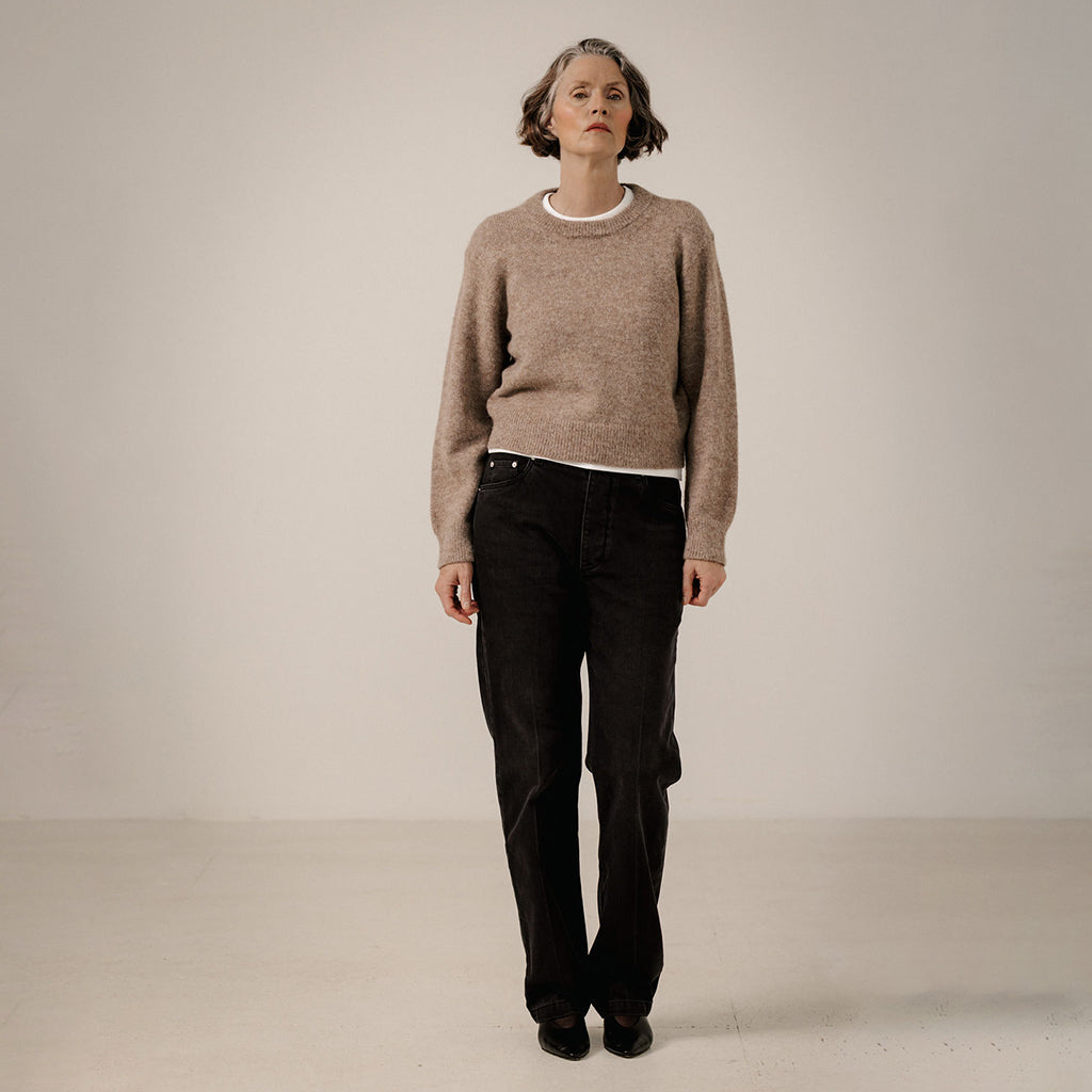 Bare Knitwear Trunk Show Woman Baby Alpaca Crewneck Sweater Dark Fawn Brown