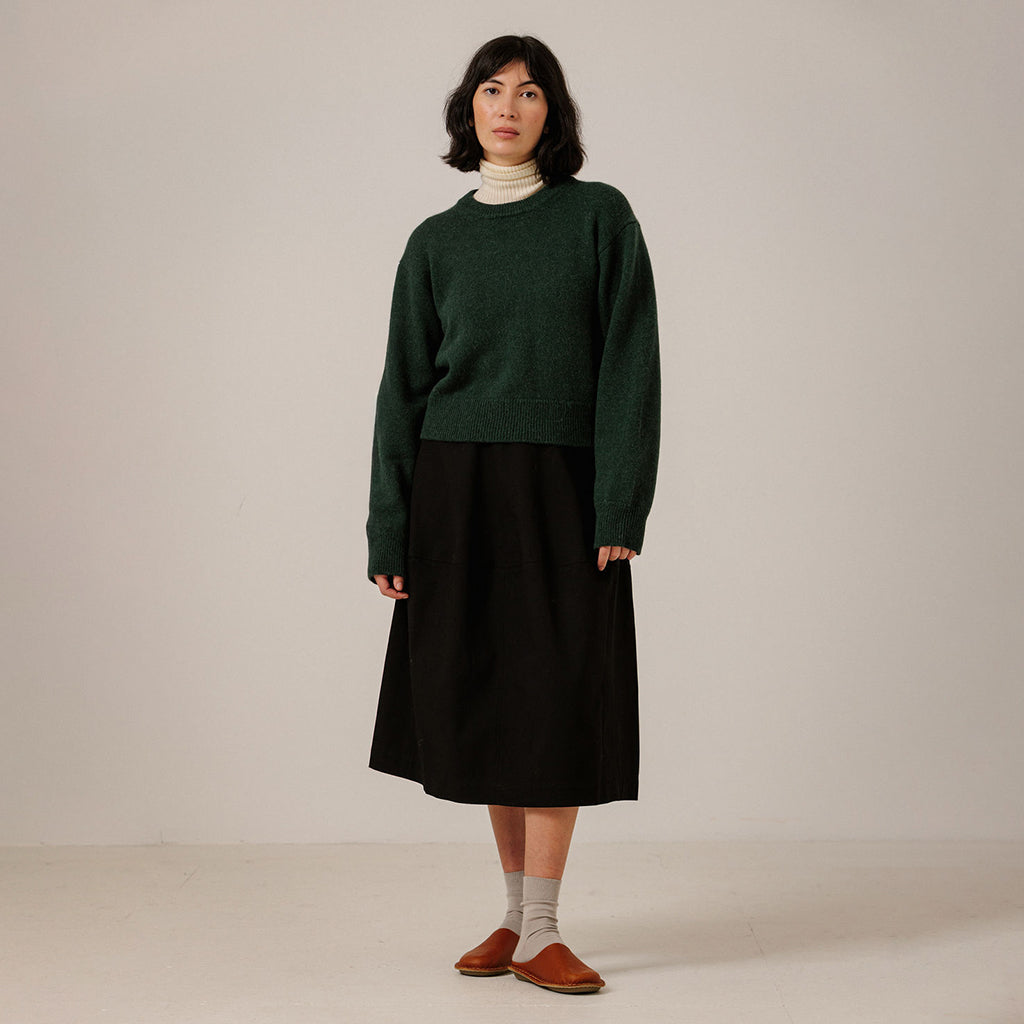 Bare Knitwear Trunk Show Woman Baby Alpaca Crewneck Sweater Emerald Green