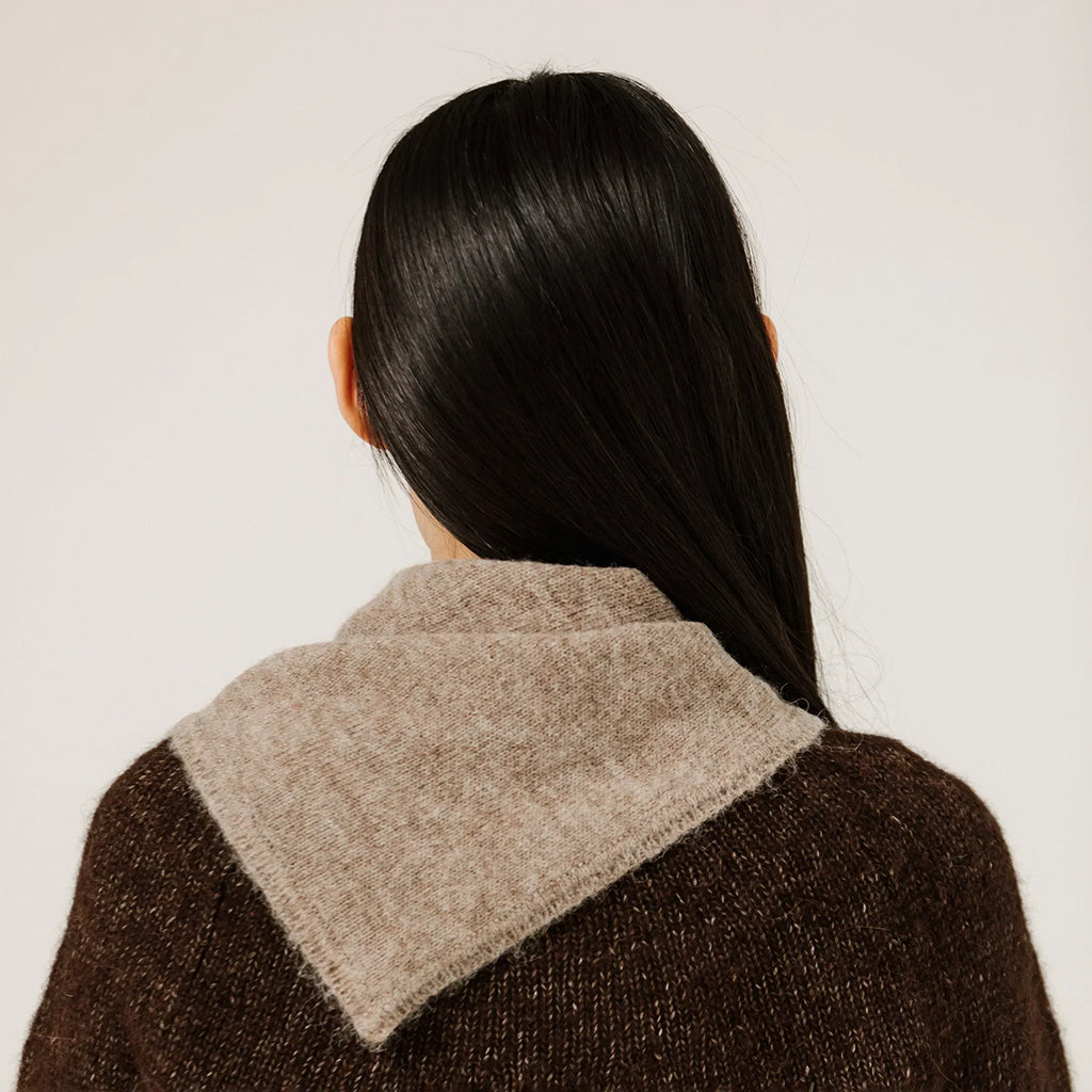 Bare Knitwear Woman Alpaca Bandana Dark Fawn Brown