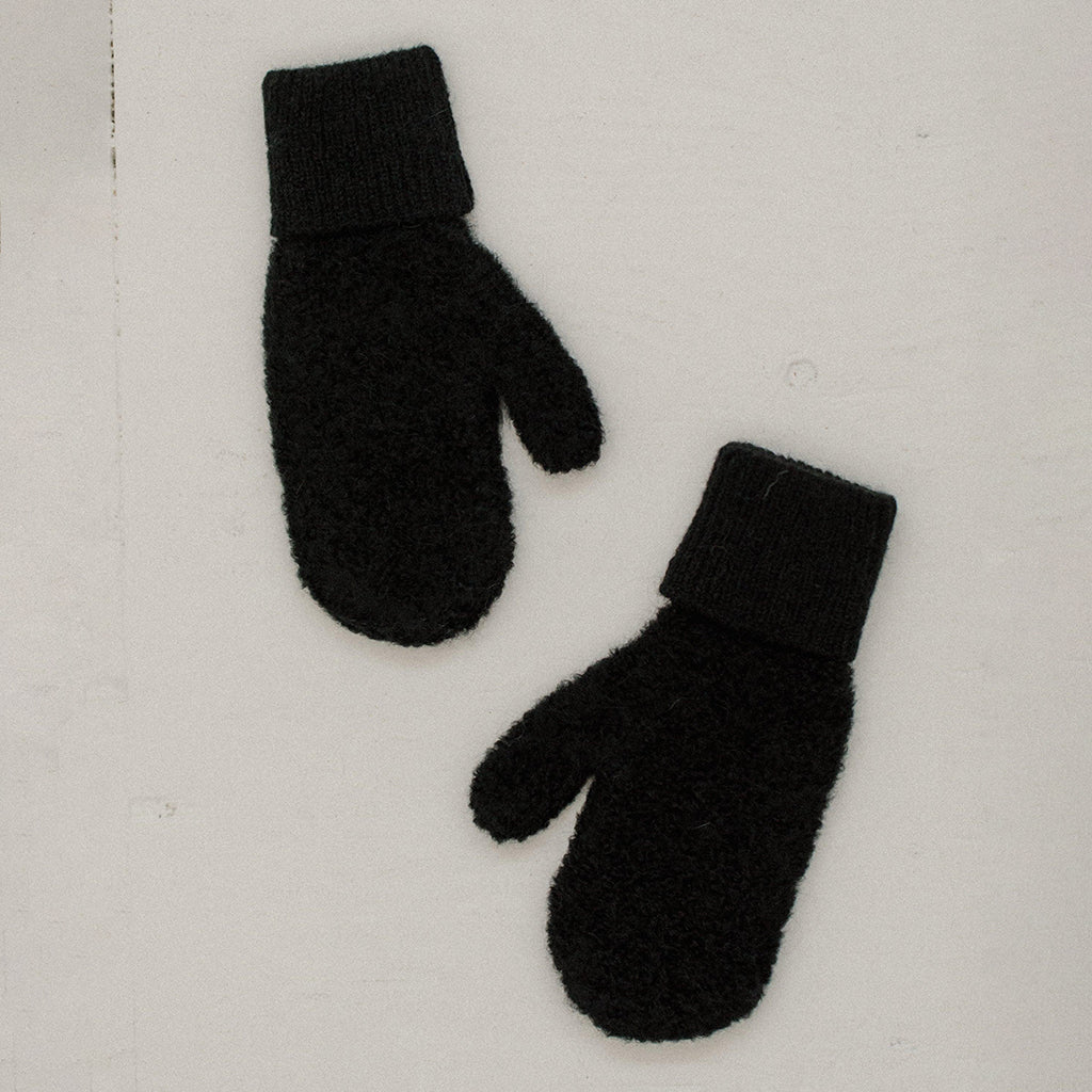Bare Knitwear Woman Alpaca Boucle Mittens Classic Black