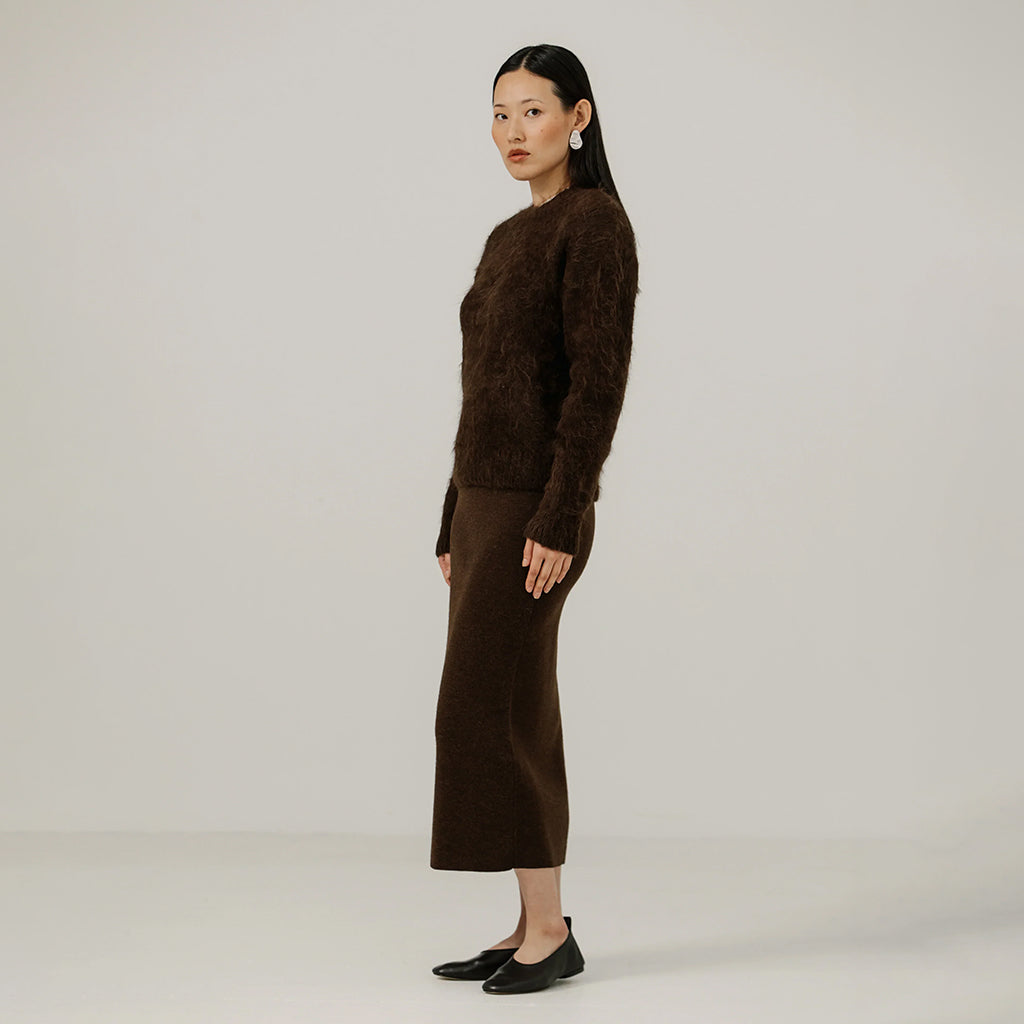 Bare Knitwear Woman Suri Alpaca Crewneck Sweater Molases Brown