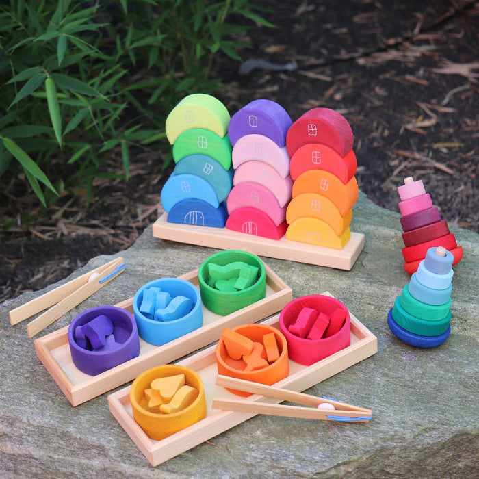 Grimm's Wobbly Stacking Tower Pink