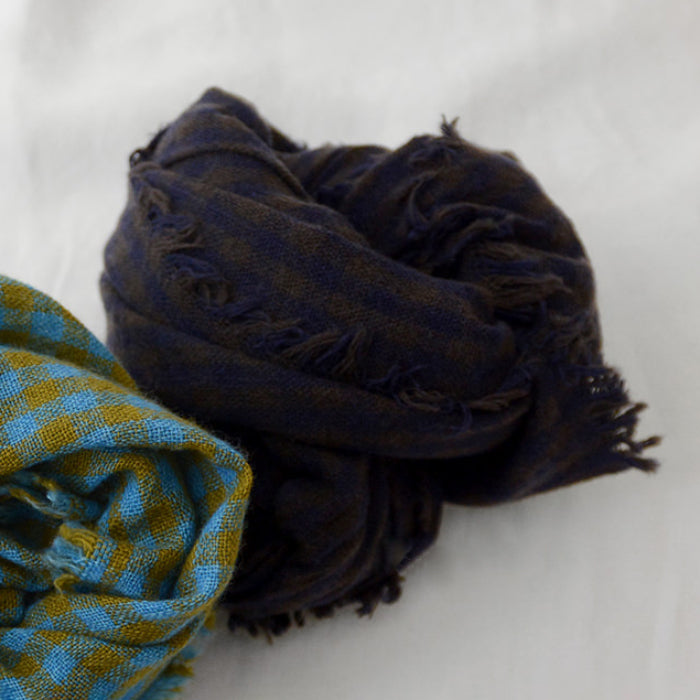 Makié Adult Cashmere Scarf Blue And Brown Checks