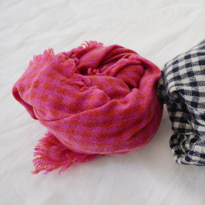 Makié Adult Cashmere Scarf Raspberry Pink Checks