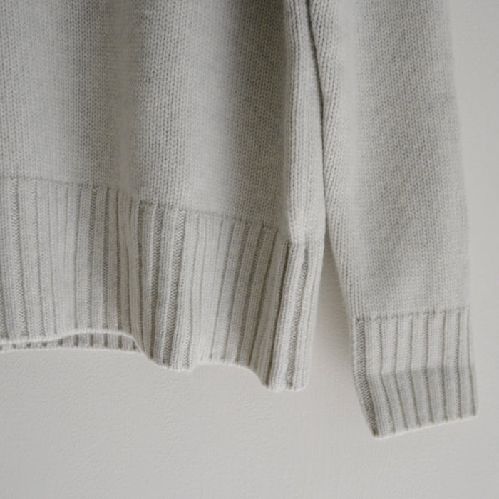 Makié Adult Cashmere Turtleneck Sweater Ice Grey