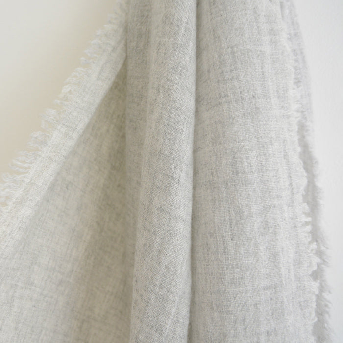Makié Adult Cashmere Scarf Light Grey