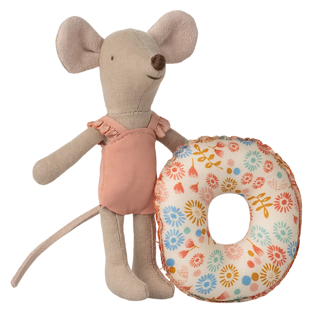 Maileg Toys Mouse Little Sister Beach With Flower Float