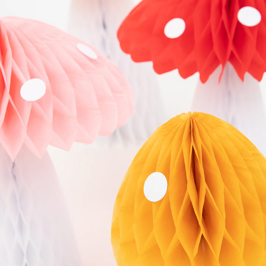 Meri Meri Set Of 10 Honeycomb Mushroom Decorations