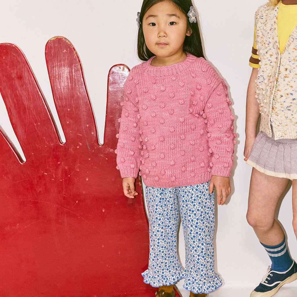 Misha & Puff Child Ruffle Pedal Pusher Pants Blue Ribbon Lisse Fields Print