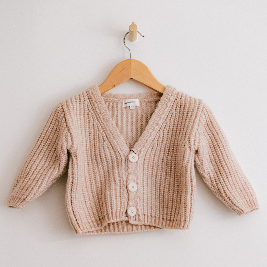 Pequeno Tocon Baby Old Cardigan Tostado Beige