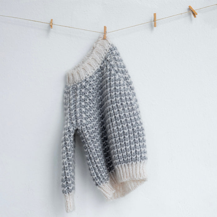 Pequeno Tocon Baby Balloon Sweater Grey Stripes