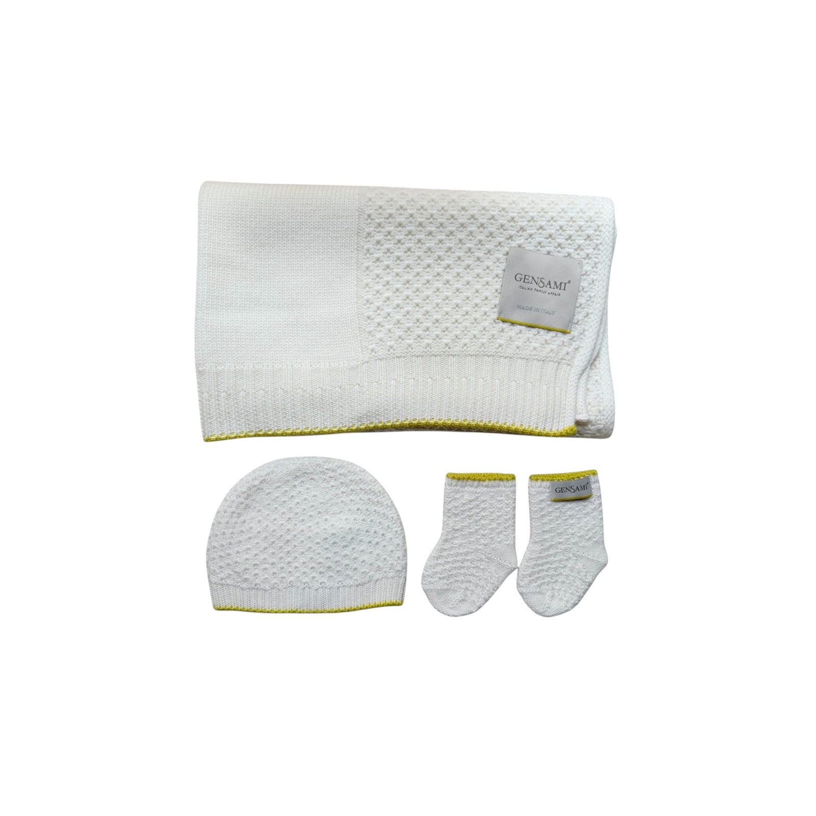 Gensami Baby Three Piece Set Honeycomb Blanket, Hat and Booties White