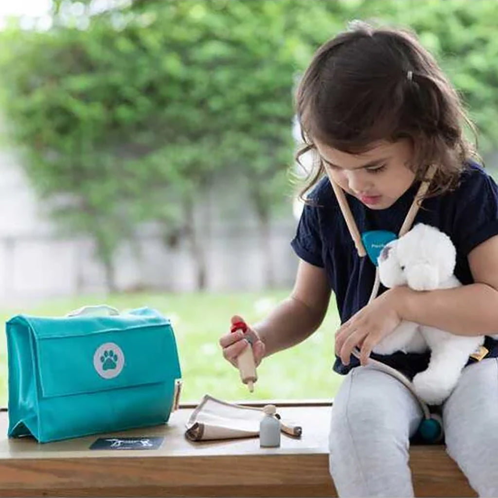 Plan Toys Vet Set