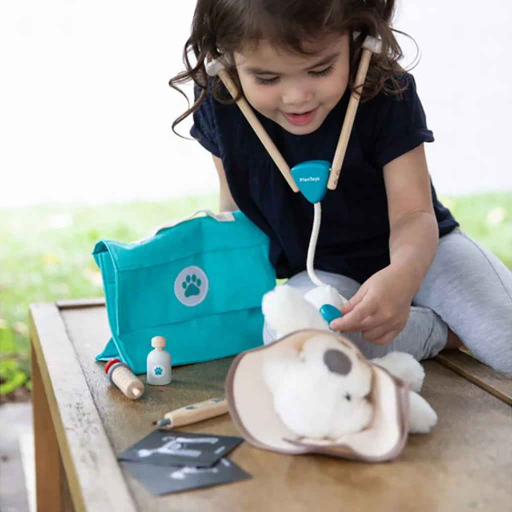 Plan Toys Vet Set
