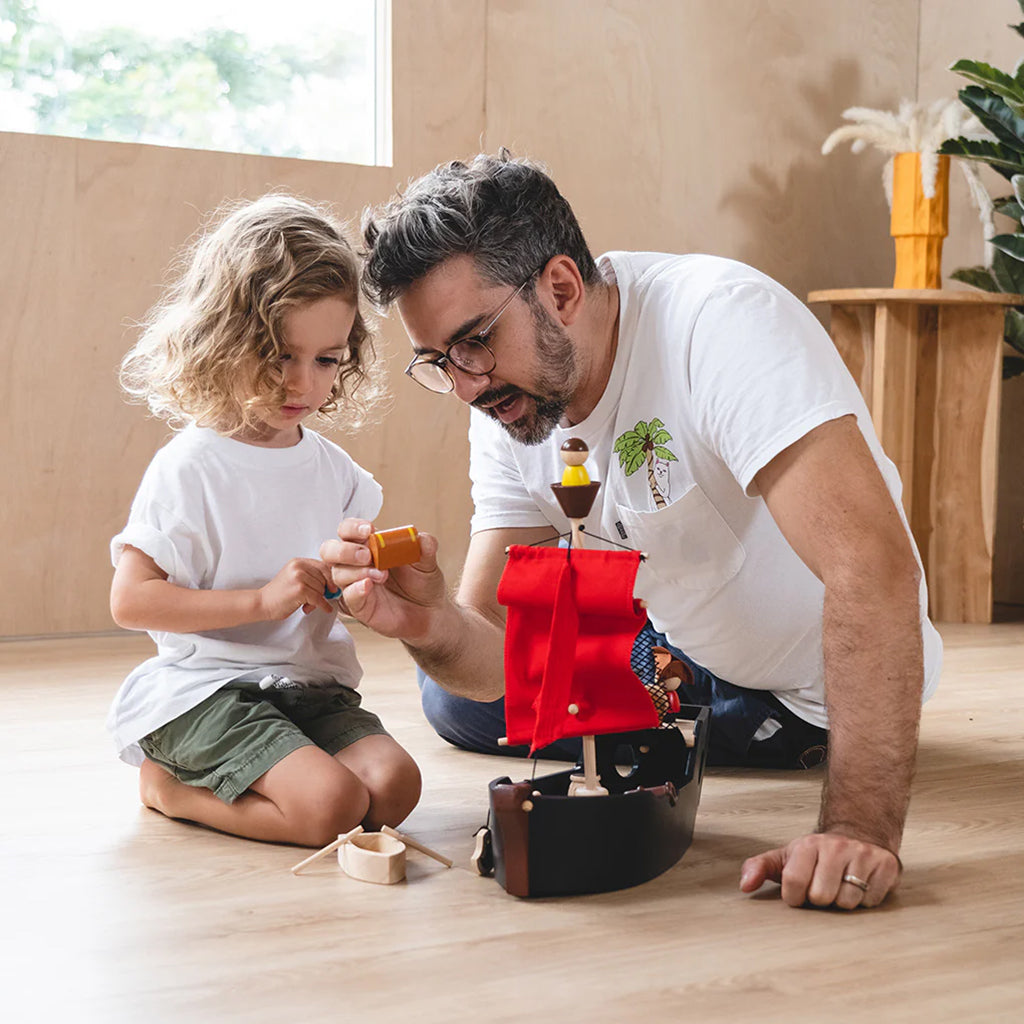 Plan Toys Pirate Ship Set