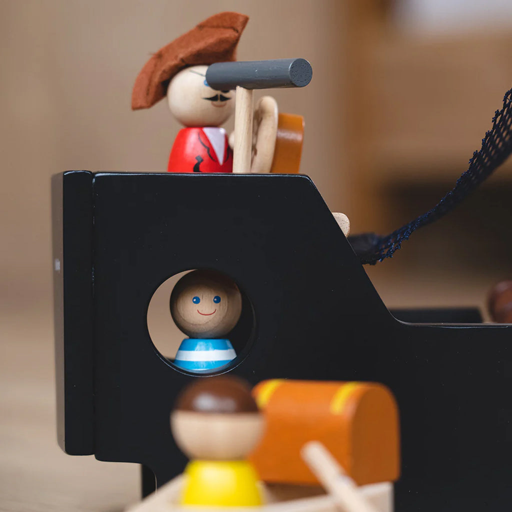 Plan Toys Pirate Ship Set