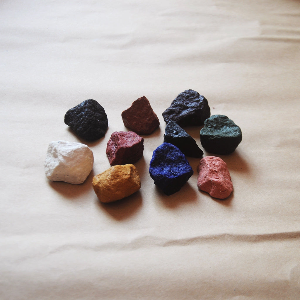 Smilogy Natural Beeswax Textured Ocean Rock Crayons Set of 3