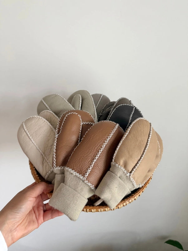 Billy Bamboo Kids Shearling Mittens Brown