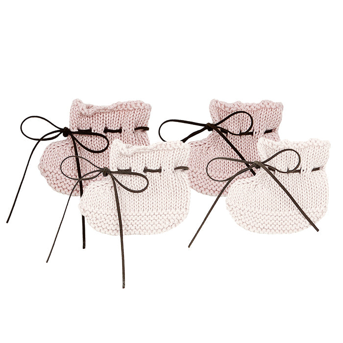 Pequeno Tocon Baby Booties