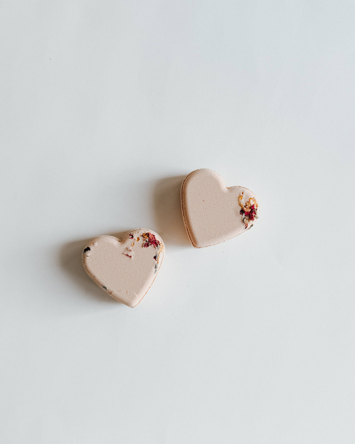 Agha Studio Adore Heart Bath Bomb