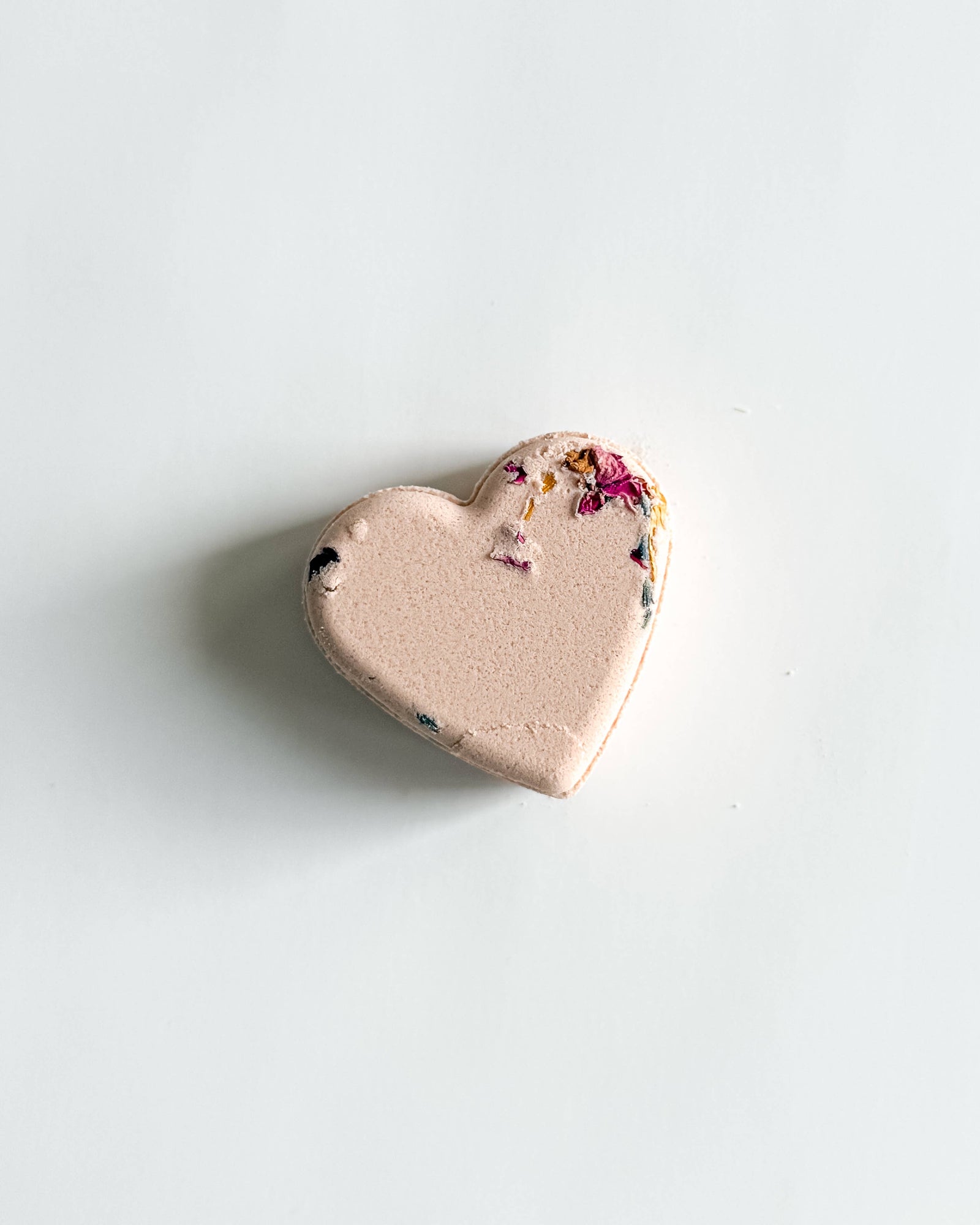 Agha Studio Adore Heart Bath Bomb