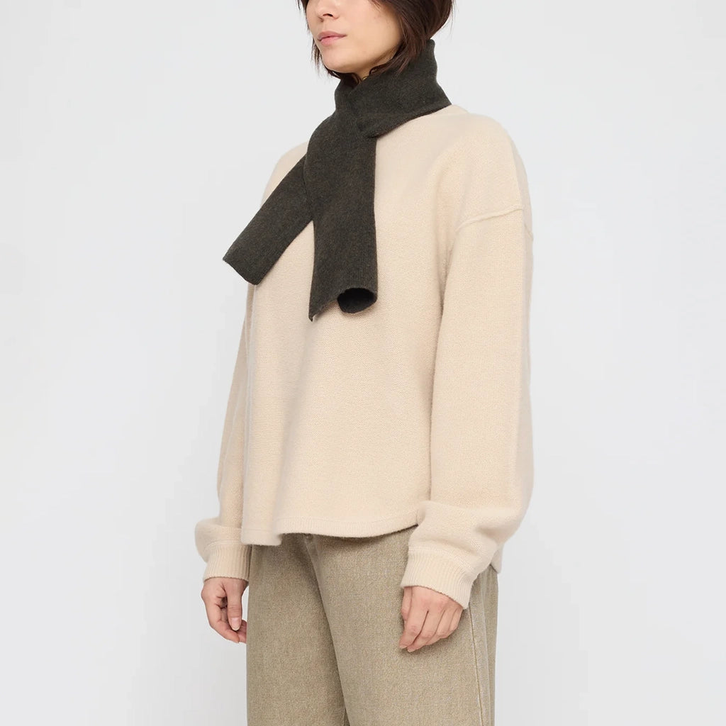 7115 By Szeki Unisex Cross Scarf Olive Brown