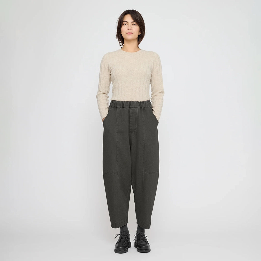 7115 By Szeki Unisex Elastic Panel Barrel Pants Washed Black