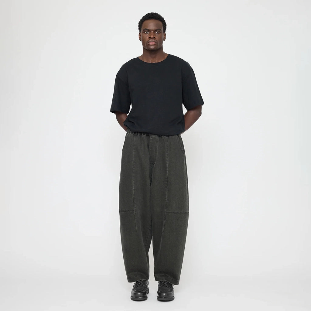 7115 By Szeki Unisex Elastic Panel Barrel Pants Washed Black
