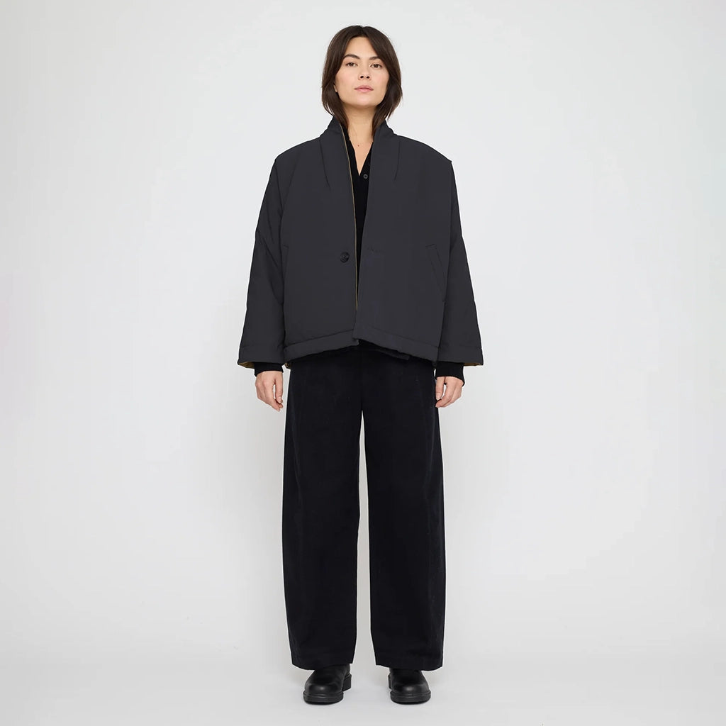 7115 By Szeki Unisex Reversible Padded Blazer Charcoal Grey And Tan