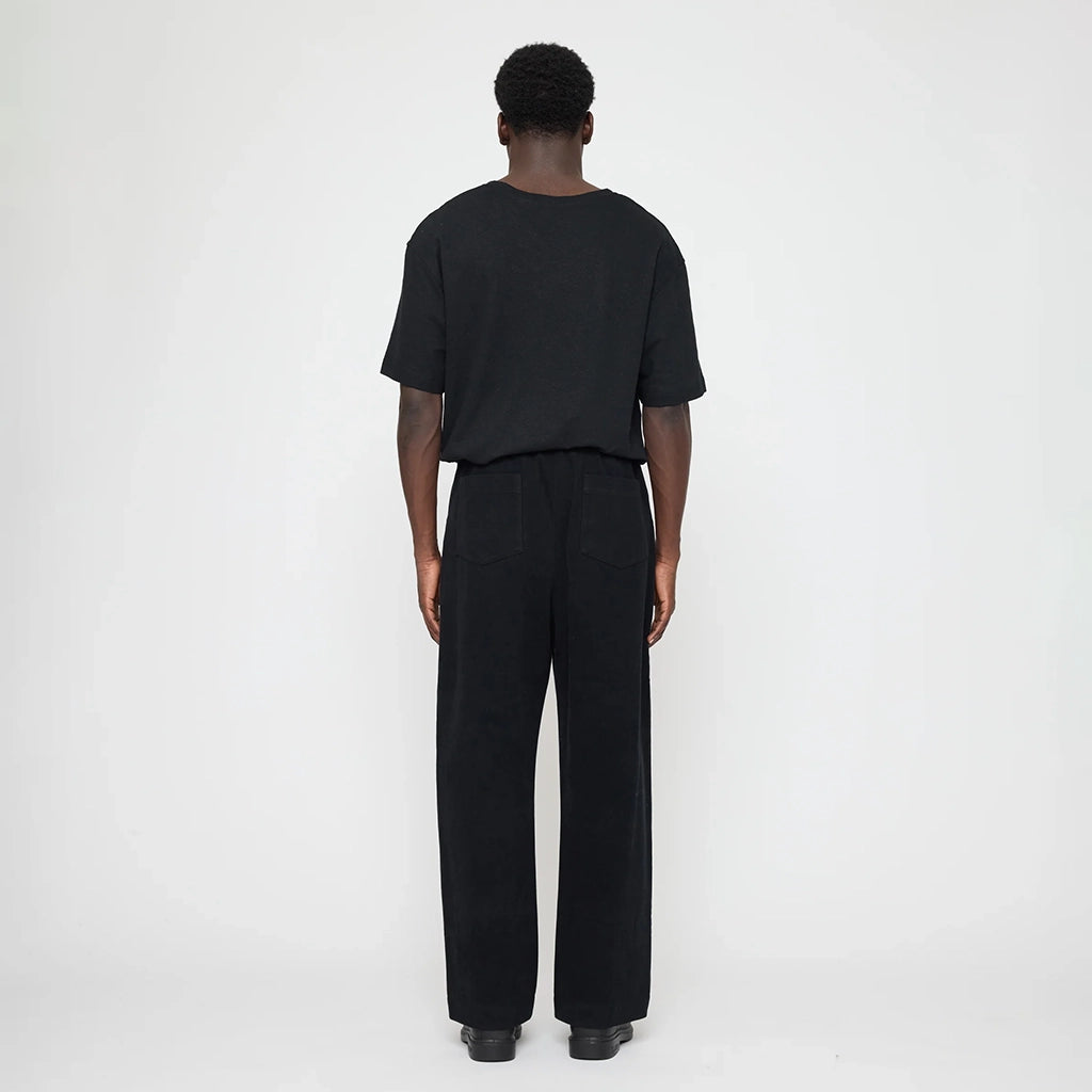 7115 By Szeki Unisex Signature Curve Legged Trouser Black