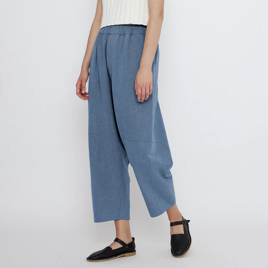 7115 By Szeki Unisex Elastic Panel Barrel Pants Faded Blue