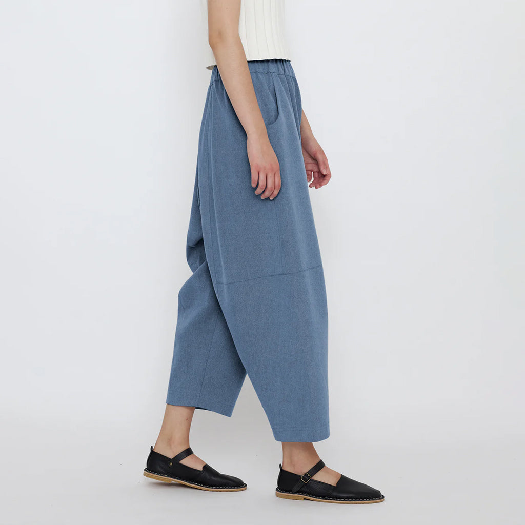 7115 By Szeki Unisex Elastic Panel Barrel Pants Faded Blue