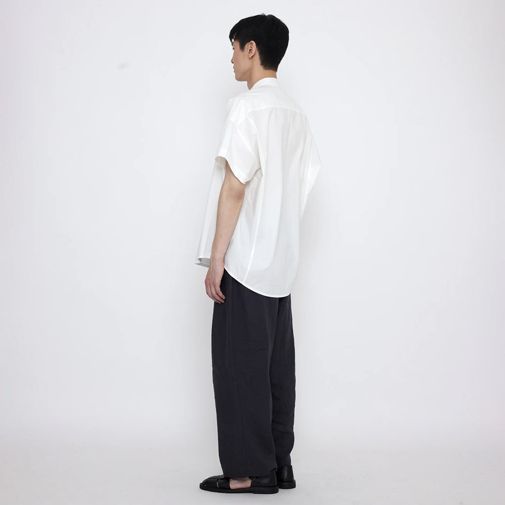 7115 By Szeki Unisex Mandarin Cocoon Shirt Off-White