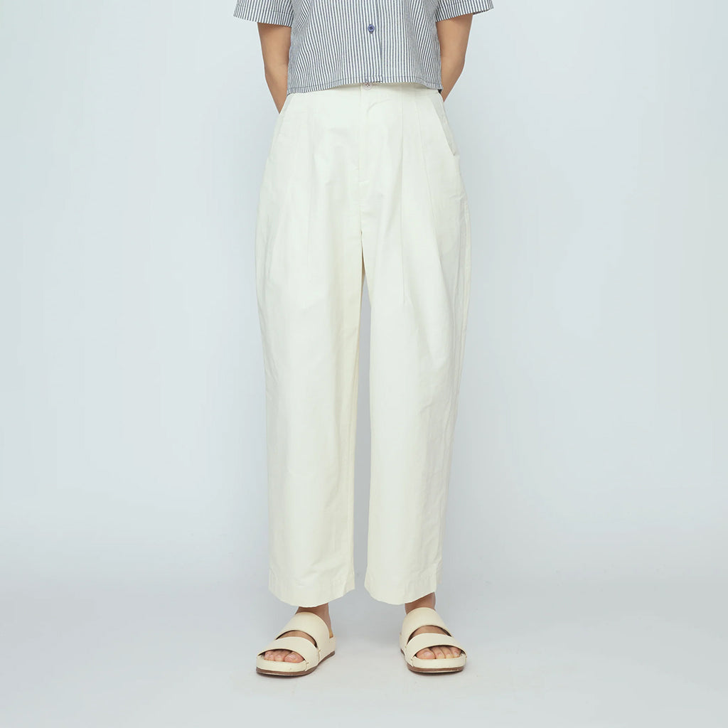 7115 By Szeki Unisex Spring Pleated Pants White