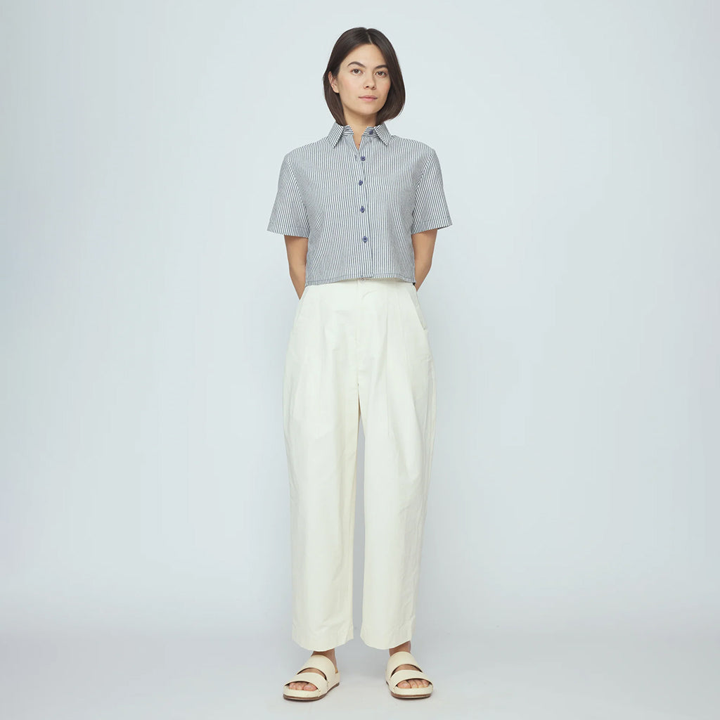 7115 By Szeki Woman Cropped Shirt Navy Blue Stripes