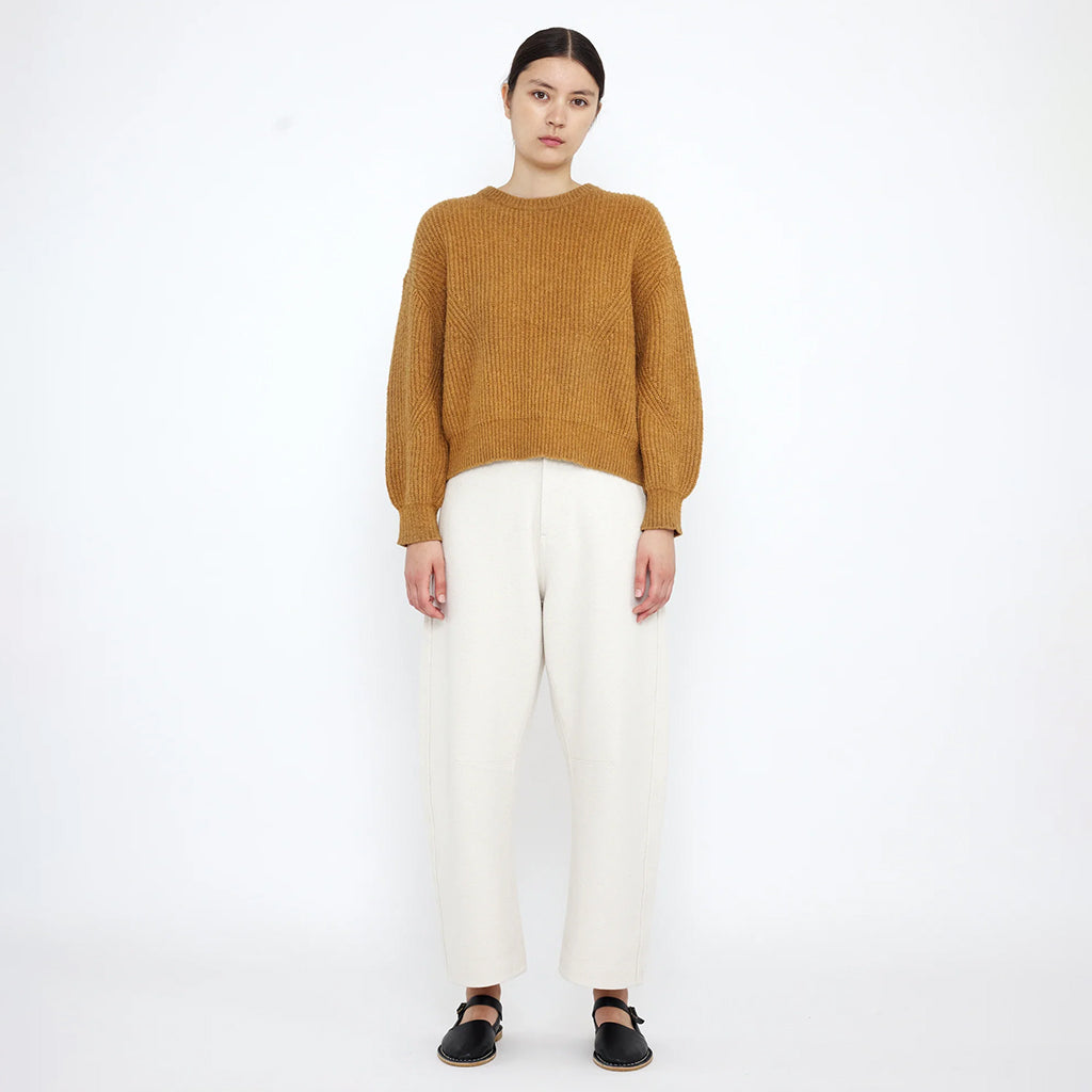 7115 By Szeki Woman Signature Poet Sleeves Sweater Caramel Brown