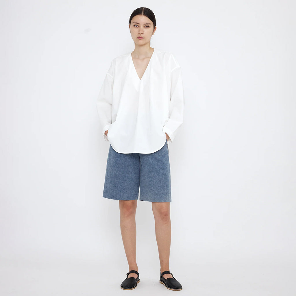 7115 By Szeki Woman V-neck Cocoon Blouse Off-White
