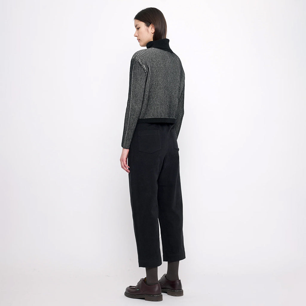 7115 By Szeki Woman Cropped Turtleneck Sweater Black Stripes